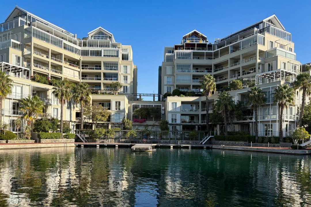 pexels-magda-ehlers-pexels-32565844